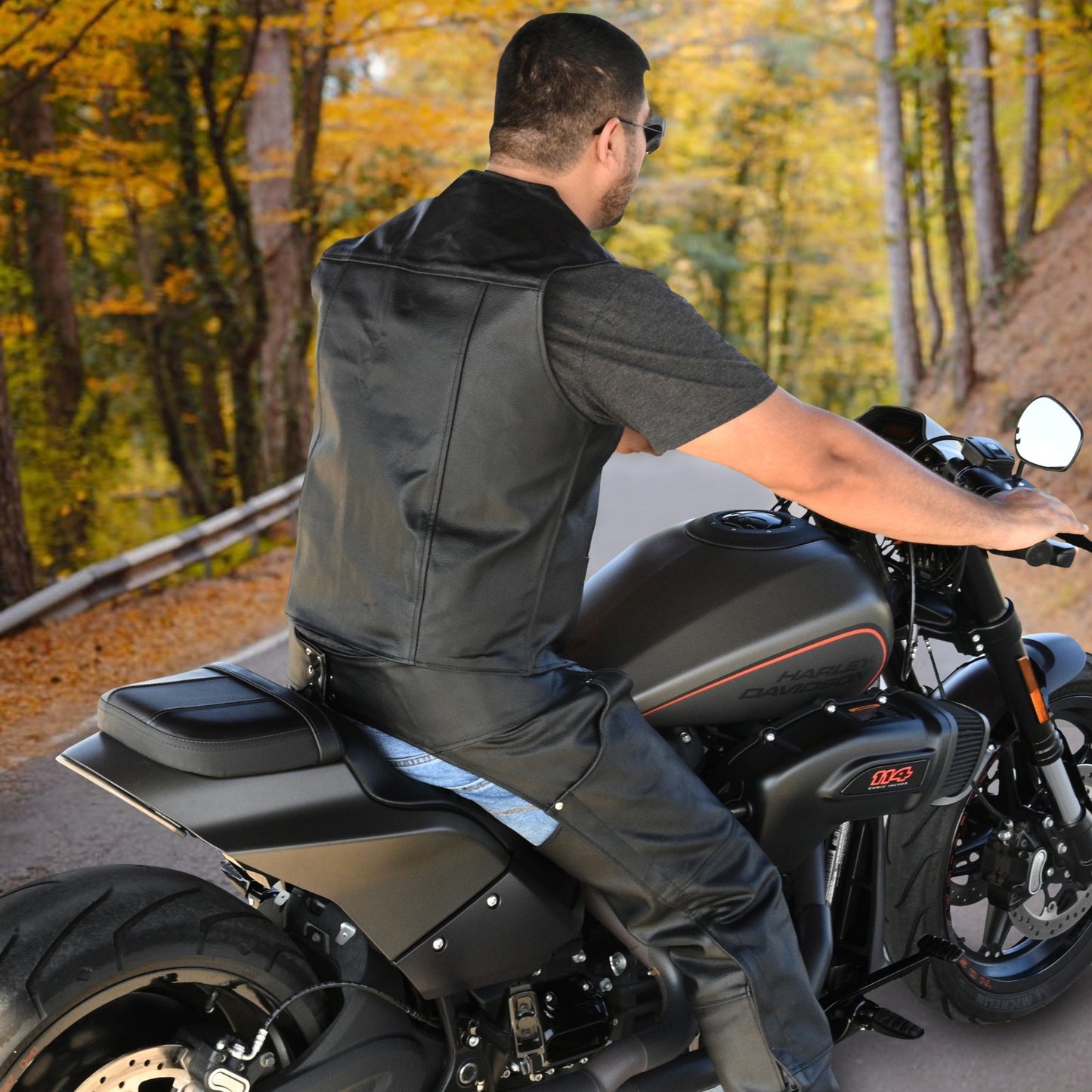 Motorcycle Leather Vest for Men With Concealed Pocket Without Laces